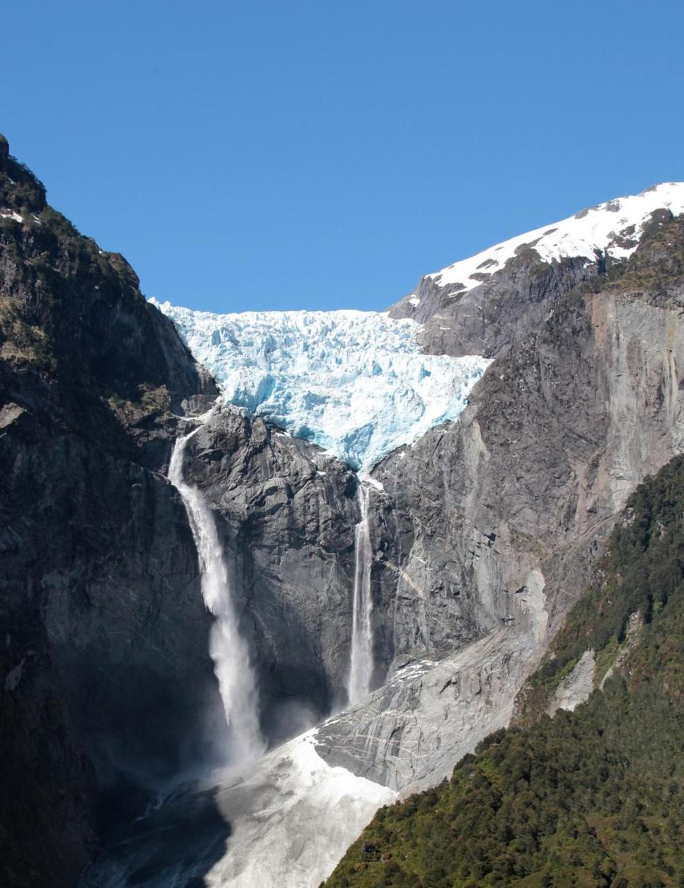 Hostal Patagonia Marmol Coyhaique Ngoại thất bức ảnh